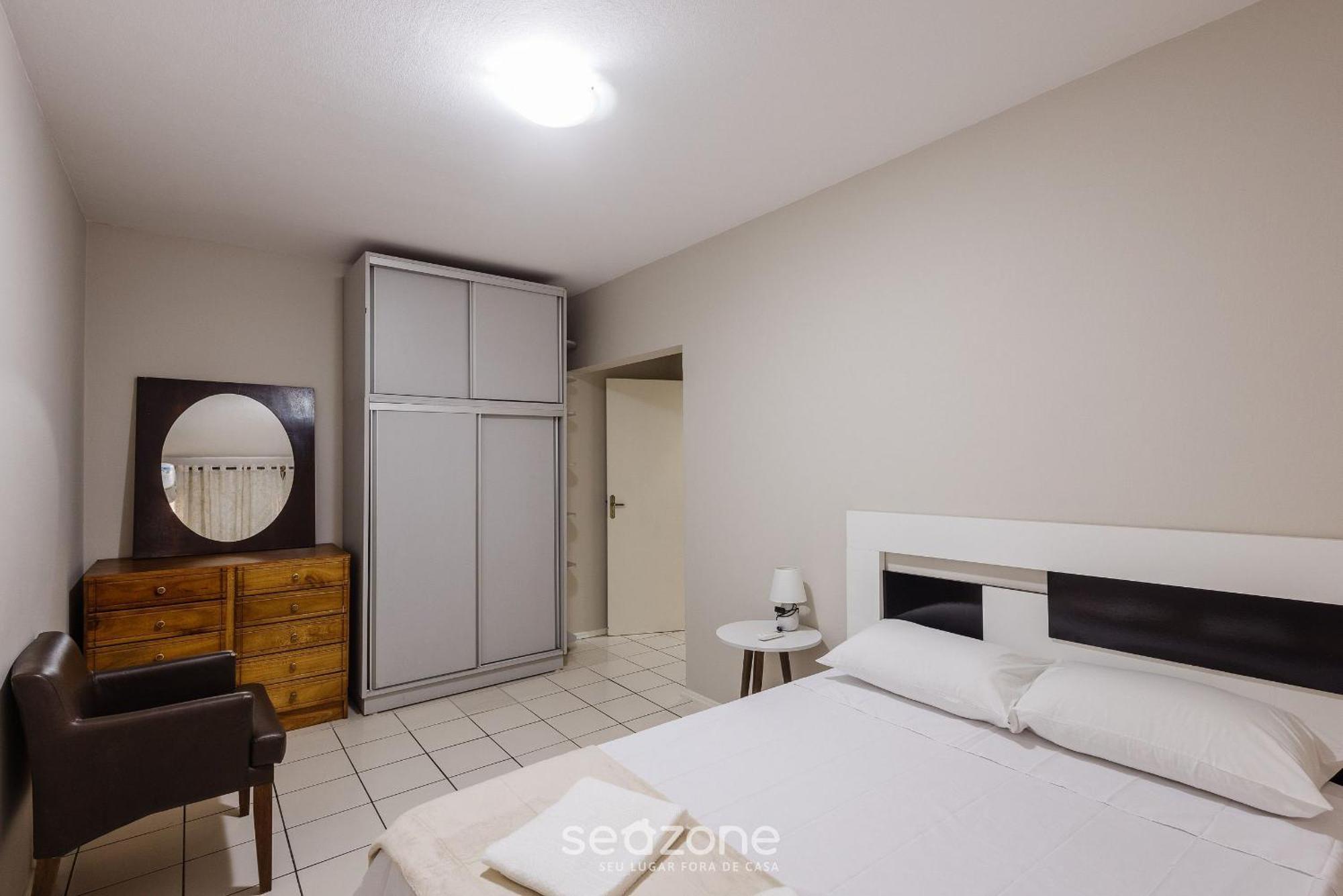 Apartamento Belo Apto Quadra Mar Em Eal0704 Balneario Camboriu